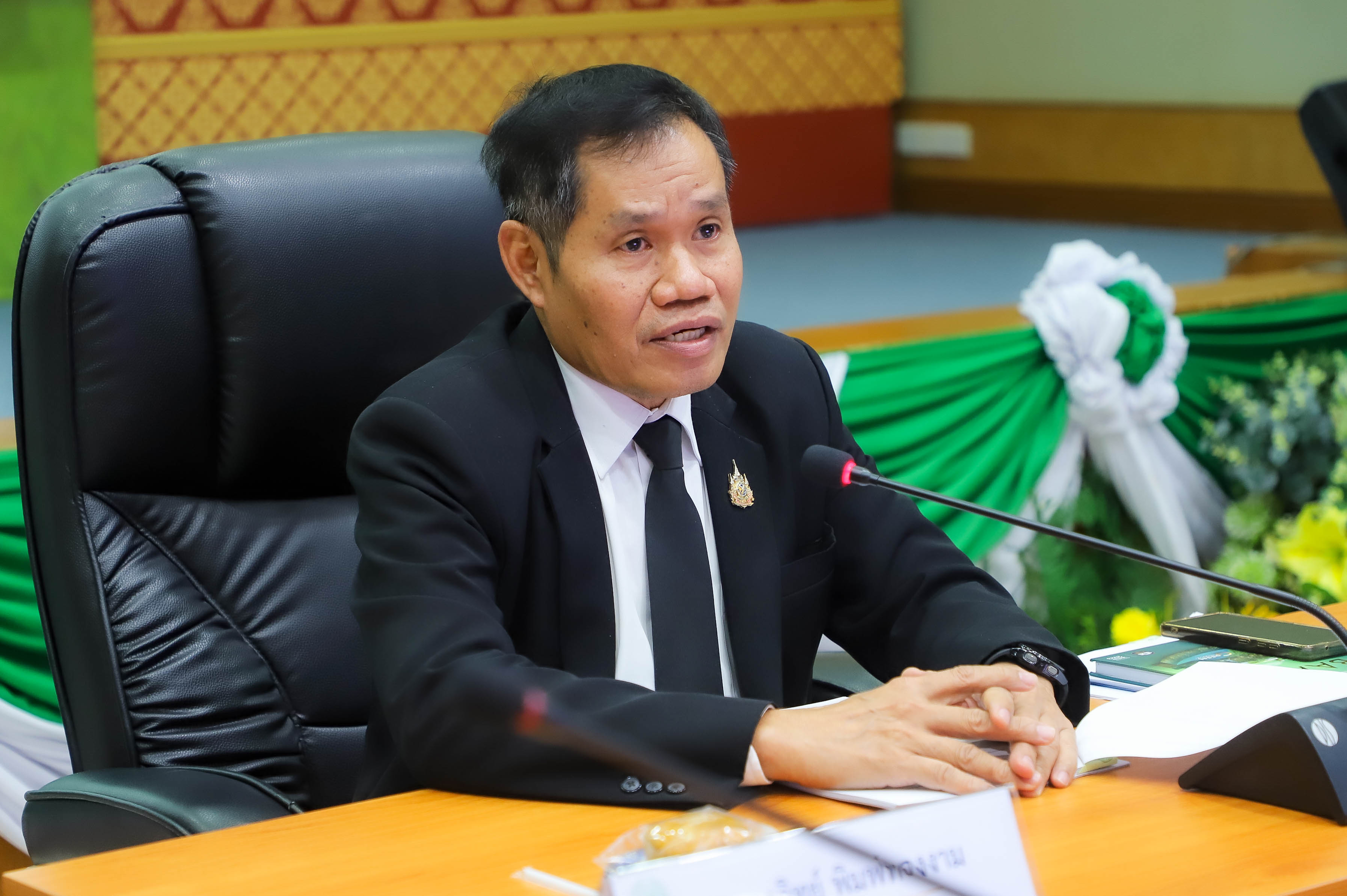 title - ส.ป.ก. ประชุมการซักซ้อมความเข้าใจงานจ้างเหมาบริการบุคคลธรรมดาตามพระราชบัญญัติการจัดซื้อจัดจ้าง และการบริหารพัสดุภาครัฐ พ.ศ. 2560